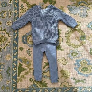 Feltman Brothers Blue Knit Sweater and Pants Set